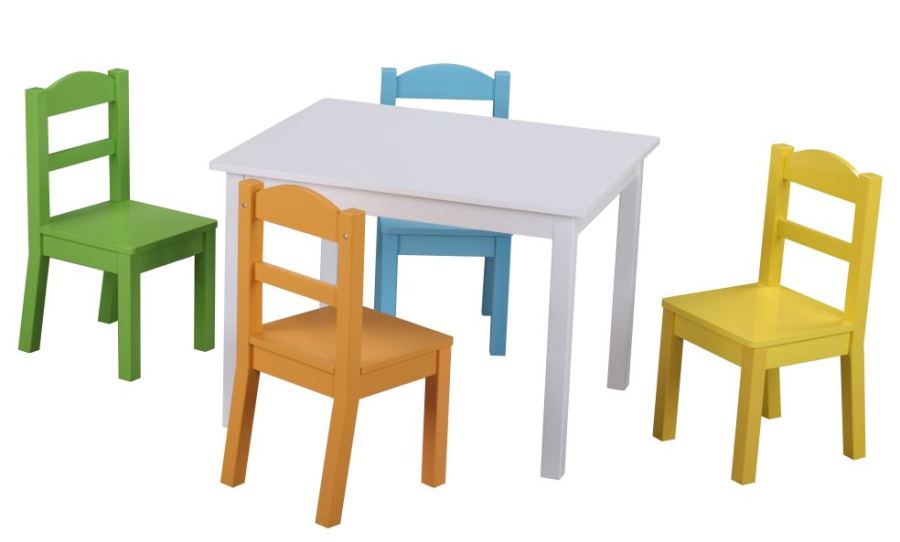 TABLE  &  4  CHAIRS