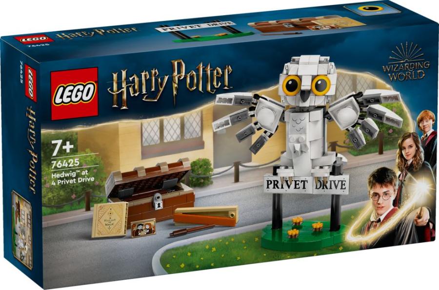 LEGO Harry Potter - Hedwig™ at Privet Drive 4 76425